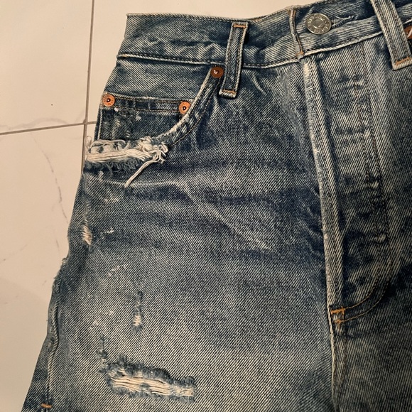 AGOLDE Dee Shorts - Picture 4 of 9